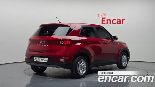 Hyundai Venue 2020 — photo 2