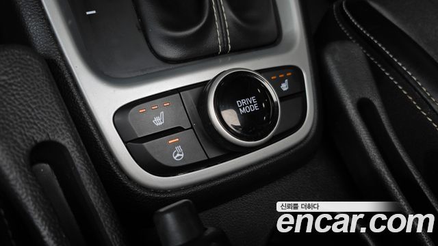 Hyundai Venue 2020 — photo 18