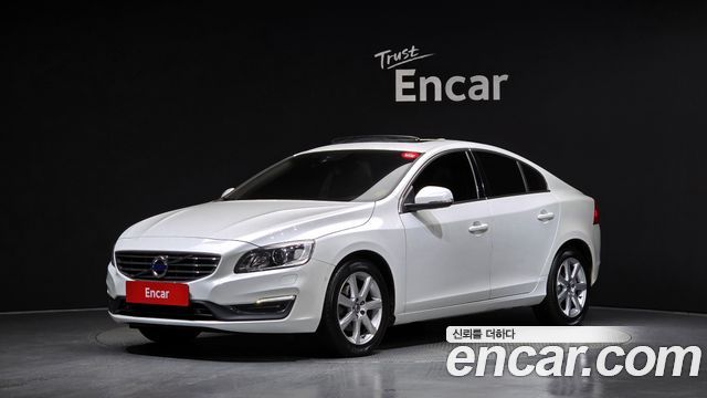 Volvo S60 2017 — photo 1