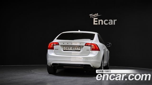 Volvo S60 2017 — photo 4