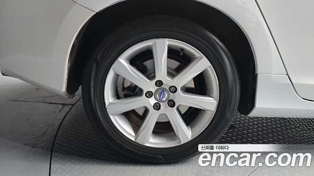 Volvo S60 2017 — photo 5