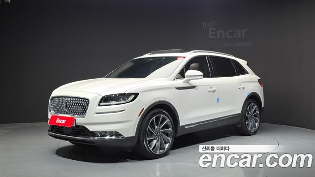 Lincoln Nautilus 2023 — photo 1