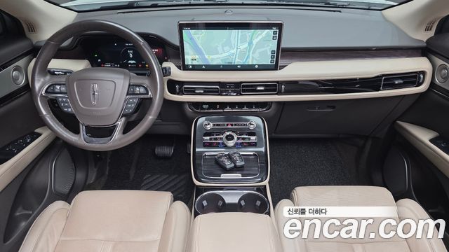 Lincoln Nautilus 2023 — photo 10