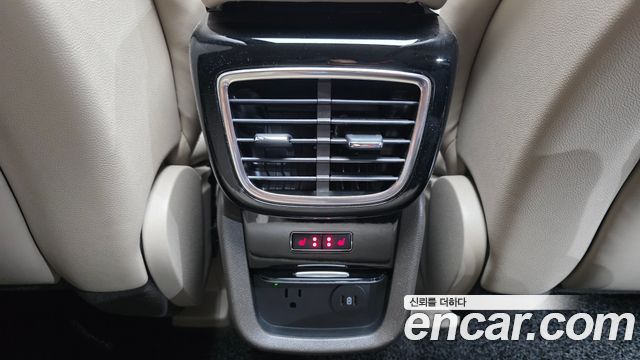 Lincoln Nautilus 2023 — photo 36