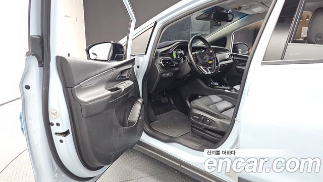 Chevrolet Korea Bolt EV 2023 — photo 13