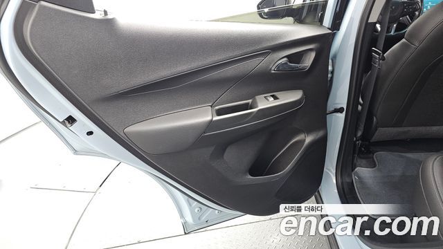 Chevrolet Korea Bolt EV 2023 — photo 15