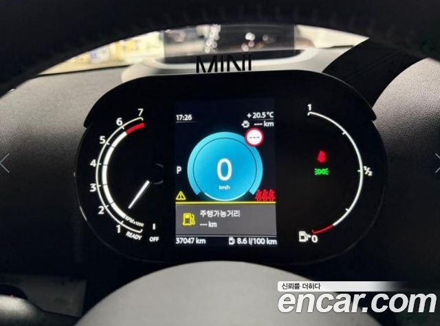 Mini Countryman 2023 — photo 11