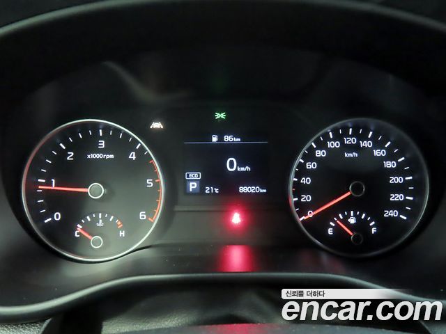 Kia Sportage 2019 — photo 8
