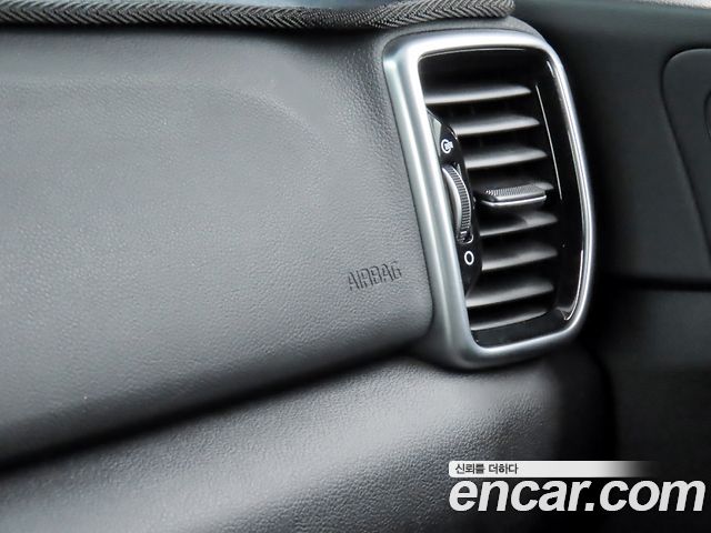 Kia Sportage 2019 — photo 15