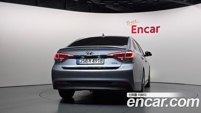 Hyundai Sonata 2016 — photo 4
