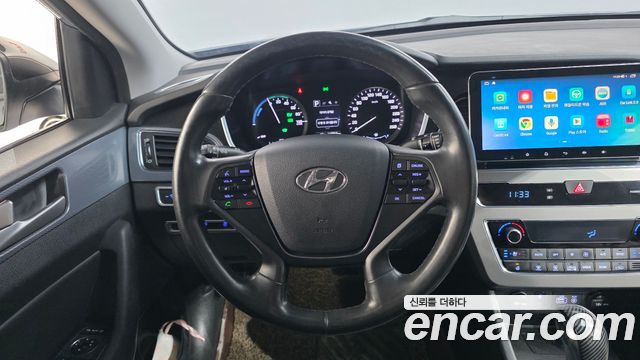 Hyundai Sonata 2016 — photo 12