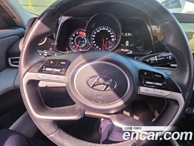 Hyundai AVANTE 2023 — photo 16