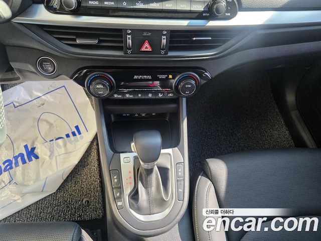 Kia K3 2019 — photo 9