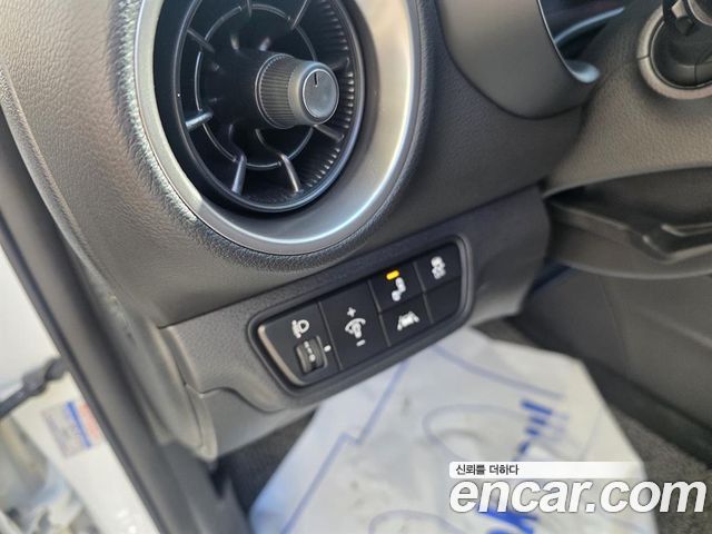 Kia K3 2019 — photo 10