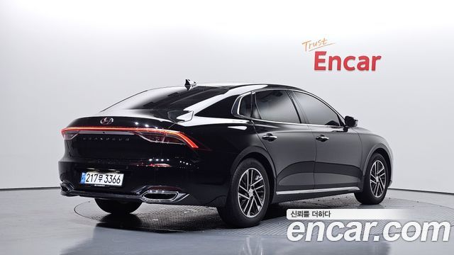 Hyundai Grandeur 2023 — photo 2