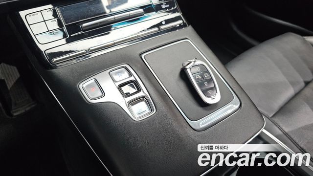 Hyundai Grandeur 2023 — photo 9