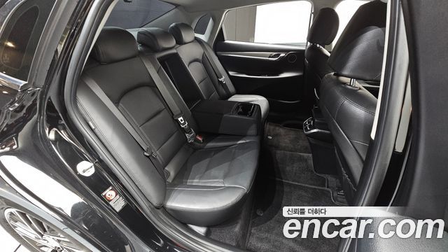 Hyundai Grandeur 2023 — photo 11