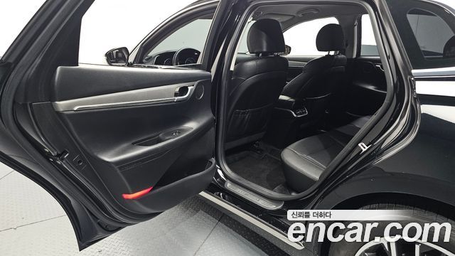 Hyundai Grandeur 2023 — photo 12
