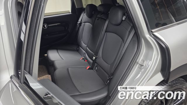 Mini Clubman 2024 — photo 18