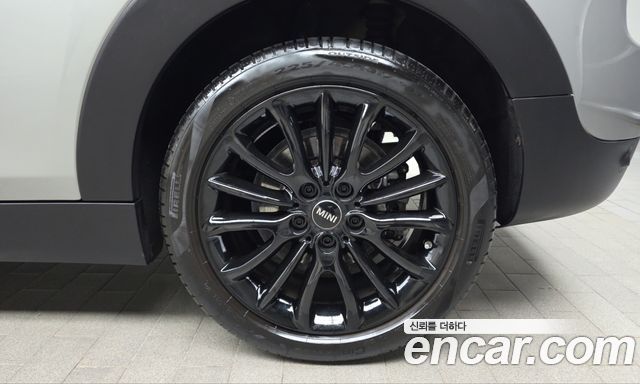 Mini Clubman 2024 — photo 7