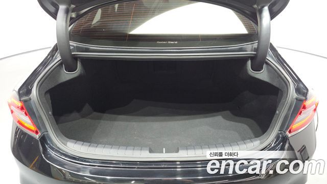 Hyundai Grandeur 2019 — photo 24