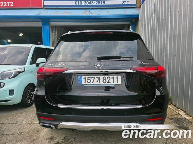 Mercedes-Benz GLE-Class 2024 — photo 4