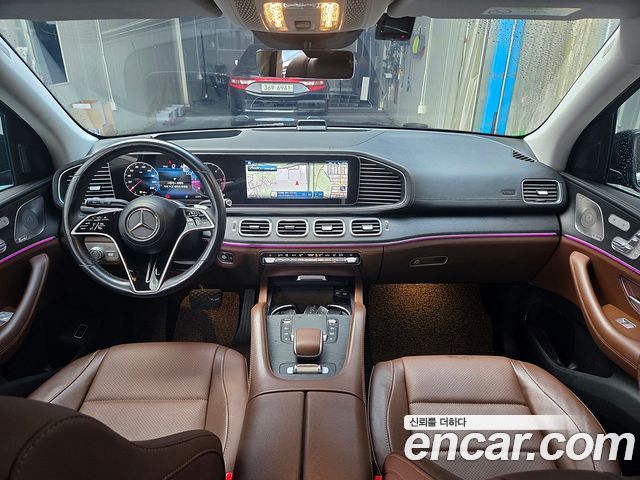 Mercedes-Benz GLE-Class 2024 — photo 7