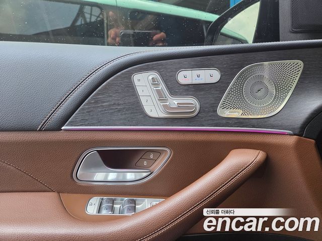 Mercedes-Benz GLE-Class 2024 — photo 14