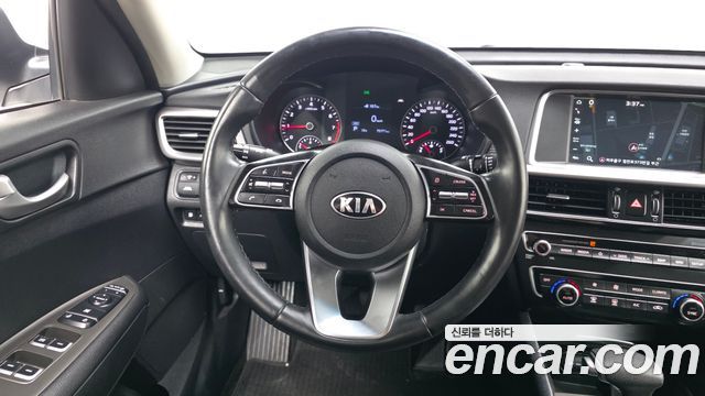 Kia K5 2020 — photo 13