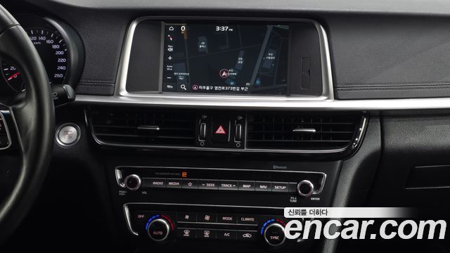 Kia K5 2020 — photo 14