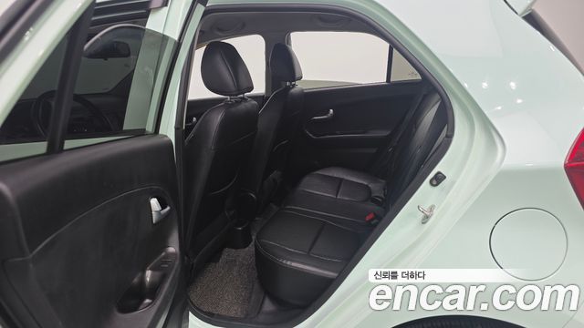 Kia morning 2013 — photo 17