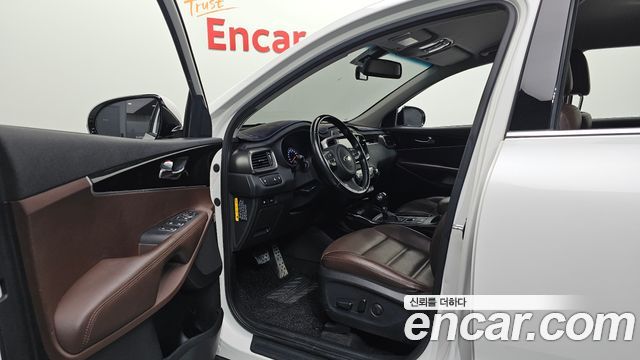 Kia Sorento 2016 — photo 13
