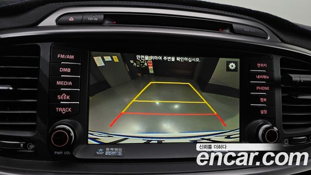 Kia Sorento 2016 — photo 22