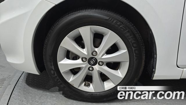 Hyundai Accent 2016 — photo 5