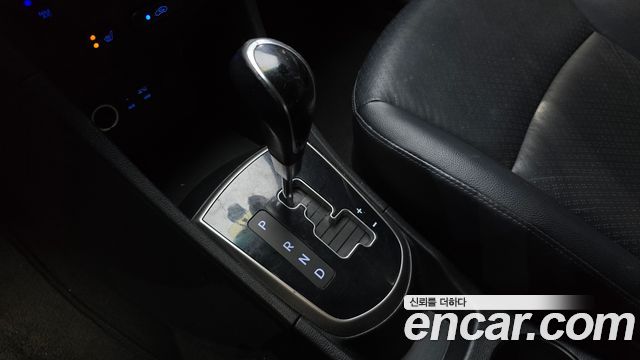 Hyundai Accent 2016 — photo 12