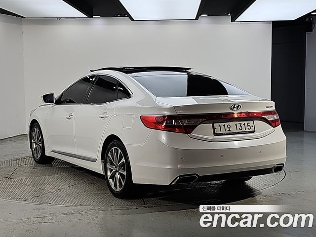 Hyundai Grandeur 2016 — photo 3