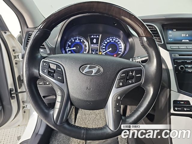 Hyundai Grandeur 2016 — photo 9