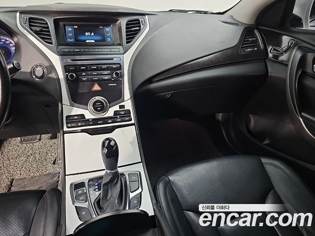 Hyundai Grandeur 2016 — photo 10