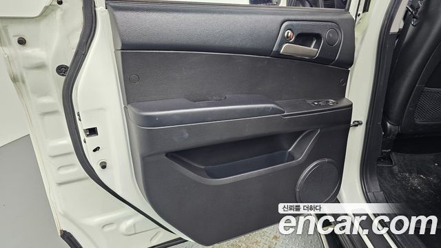 KG Mobility KORANDO 2016 — photo 15