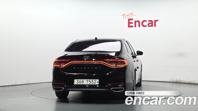 Hyundai Grandeur 2018 — photo 4