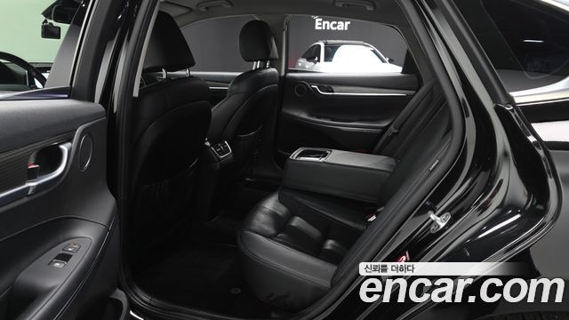 Hyundai Grandeur 2018 — photo 18