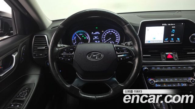 Hyundai Grandeur 2018 — photo 20