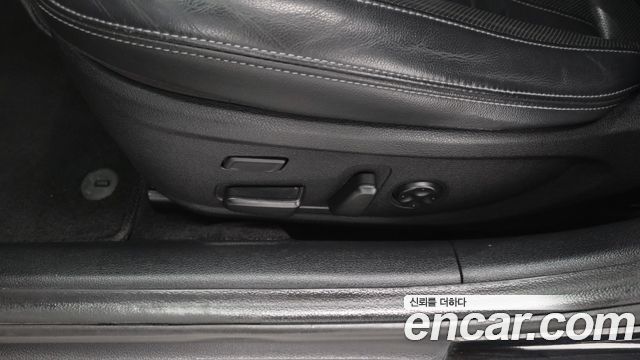 Hyundai Grandeur 2018 — photo 35