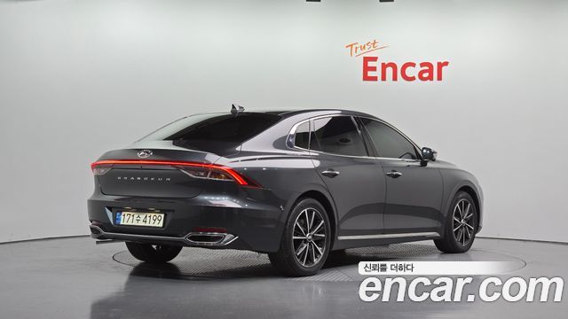 Hyundai Grandeur 2022 — photo 2