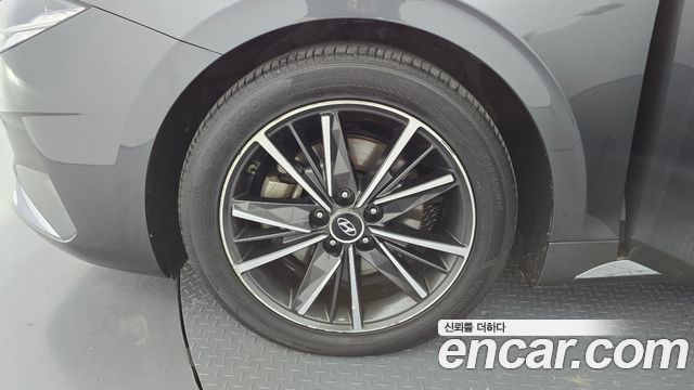 Hyundai Grandeur 2022 — photo 5