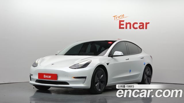 Tesla Model 3 2022 — photo 1