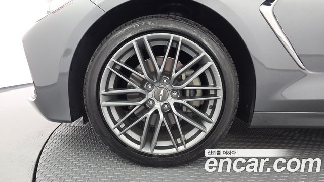 Genesis G70 2018 — photo 5