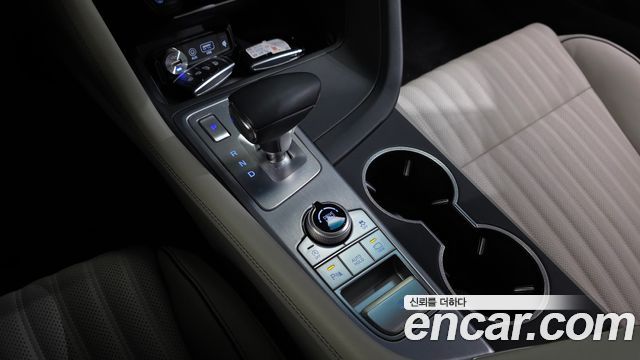Genesis G70 2018 — photo 12