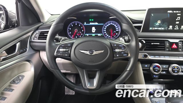 Genesis G70 2018 — photo 19