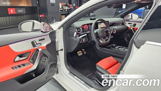 Mercedes-Benz CLA-Class 2026 — photo 13